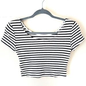 Divided H&M Crop top Stretch ribbed knit striped 100% cotton EUC